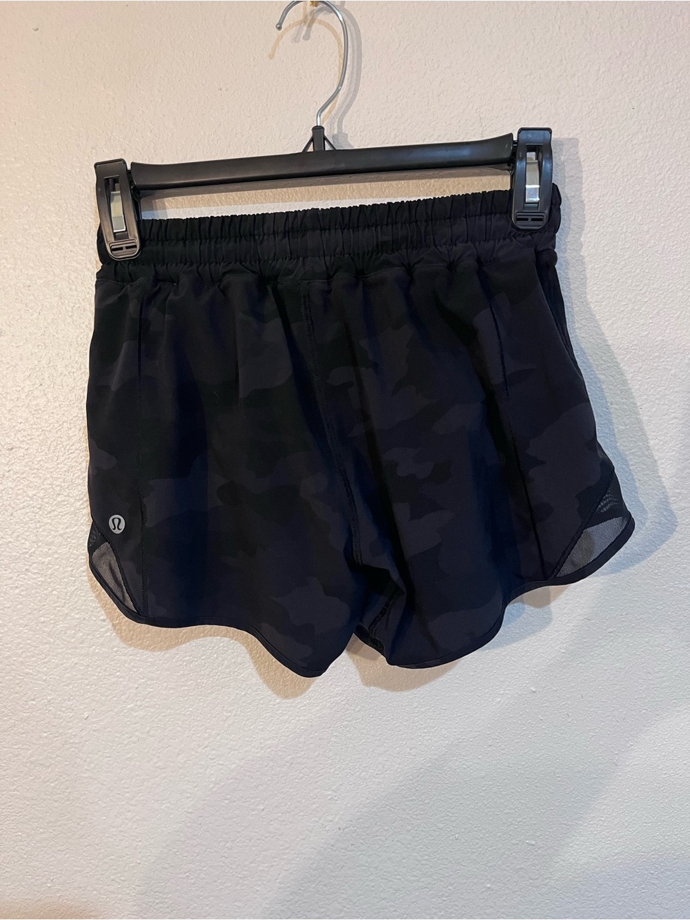 Lululemon Women’s Black Camo Run Shorts